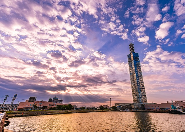 秋田港　セリオン