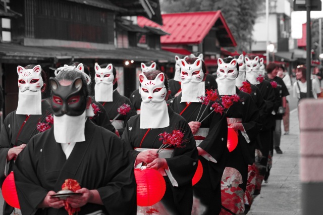 黒石こみせまつり　狐の嫁入り行列