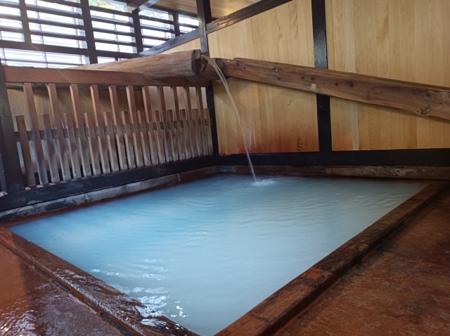 鳴子温泉・滝の湯