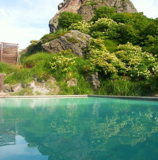 須川高原温泉の露天風呂