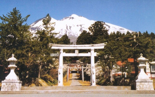 岩木山神社（社頭）