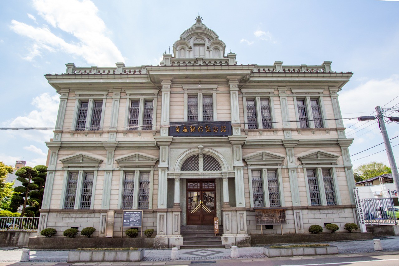  Former main branch of the 59th National Bank (Aomori Bank Memorial Hall)