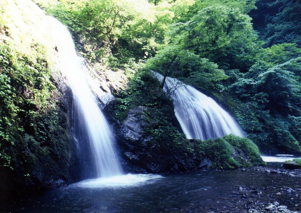 12 Waterfalls