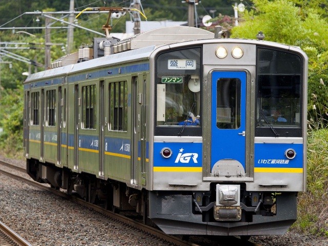 ＩＧＲいわて銀河鉄道　ＩＧＲ7000系