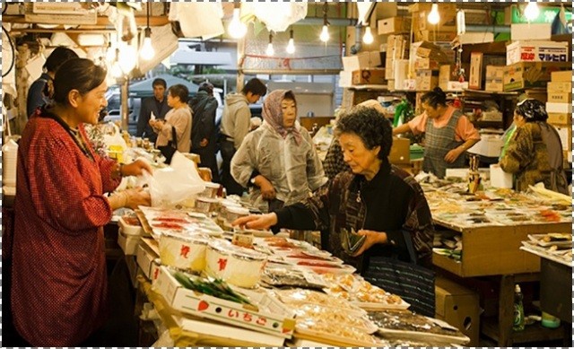 Tour the bustling Hachinohe Morning Market