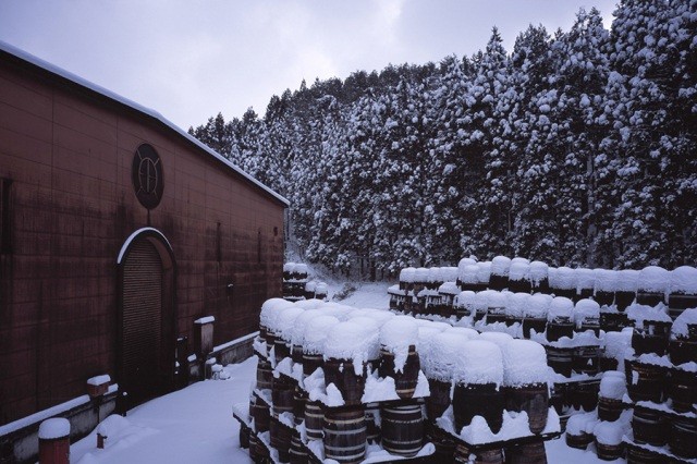 雪の貯蔵庫・樽