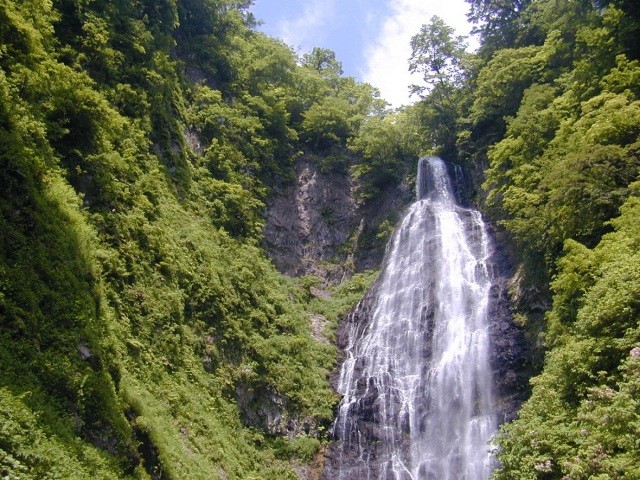 01くろくまの滝-夏（青森県鰺ヶ沢町26）