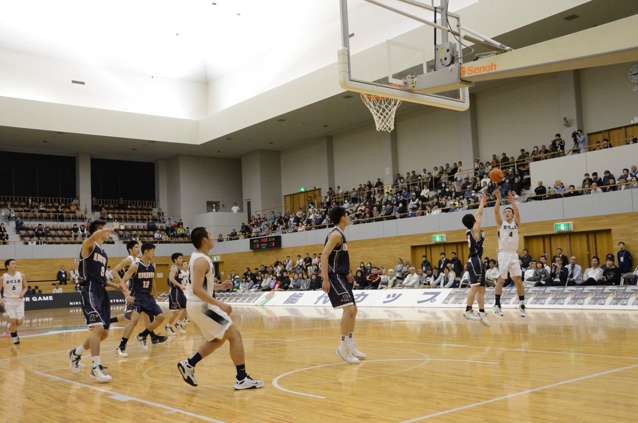能代カップ高校選抜バスケットボール大会（秋田県能代市）