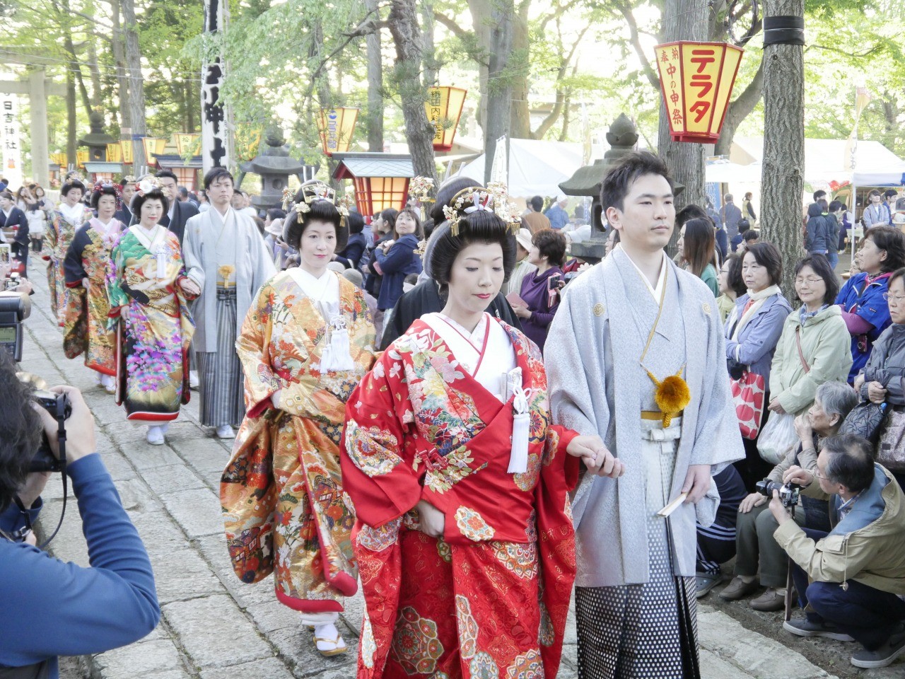 Jokkai Shrine in Hiyoshi Shrine The evening festival bride viewing festival (Noshiro City, Akita Prefecture)
