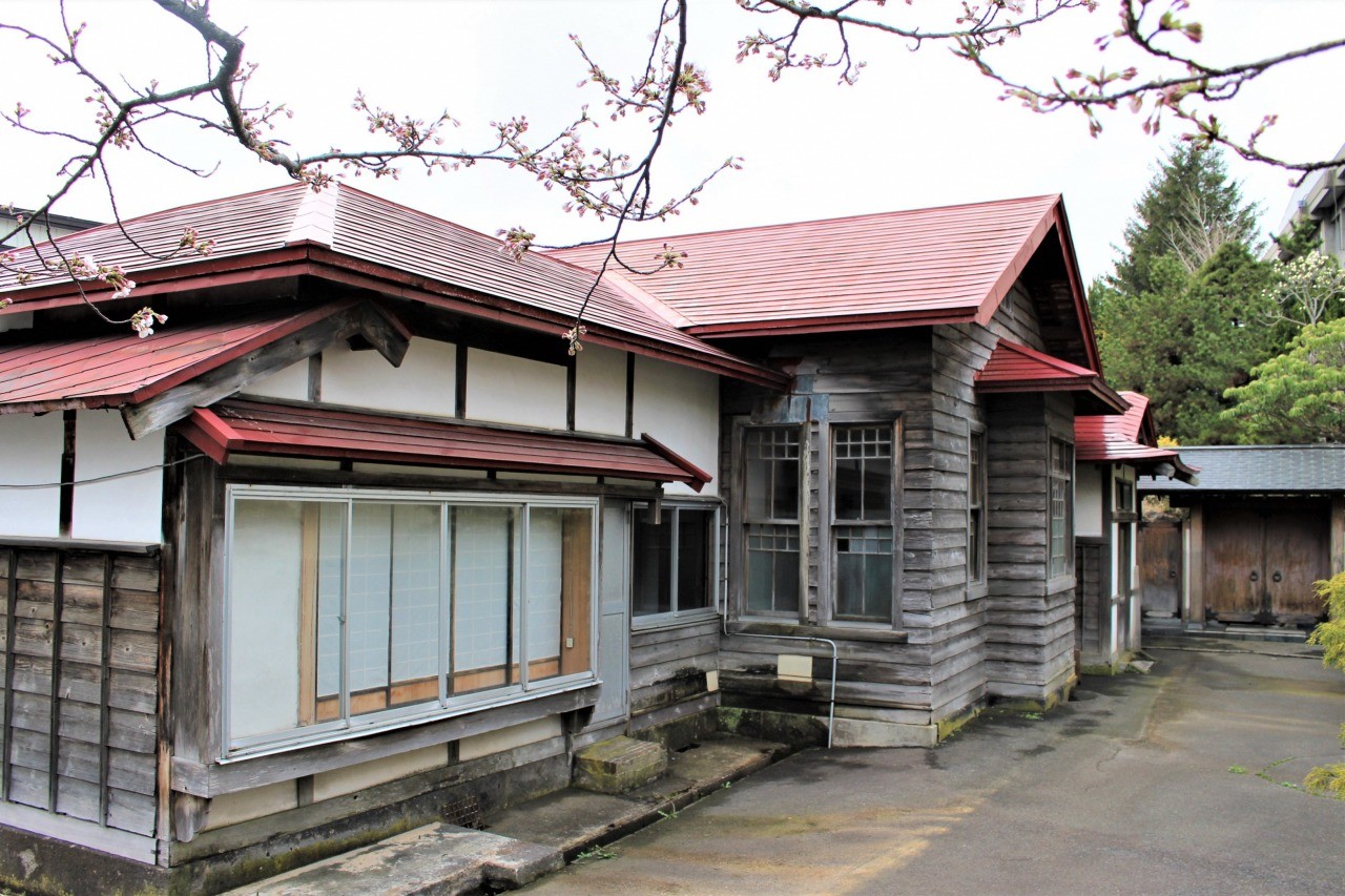 Osamu Dazai Evacuation House