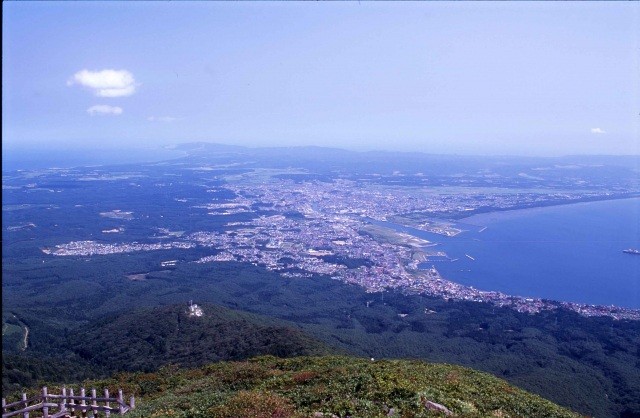 釜臥山展望台から眺める昼の風景