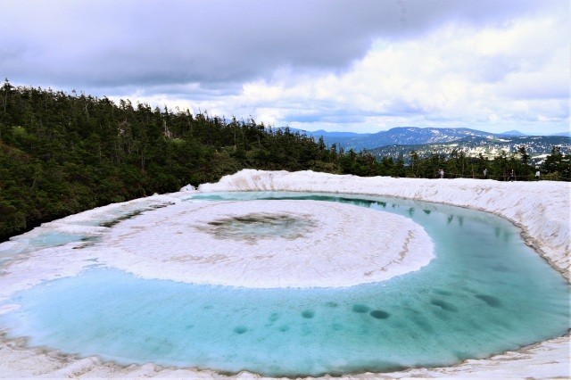 Hachimantai Dragon Eye (Kagami-Numa Lake)