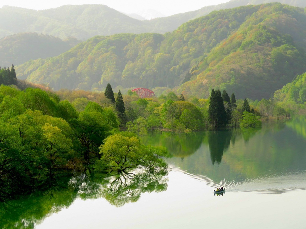 Lake Kinsyu Lake (canoe)