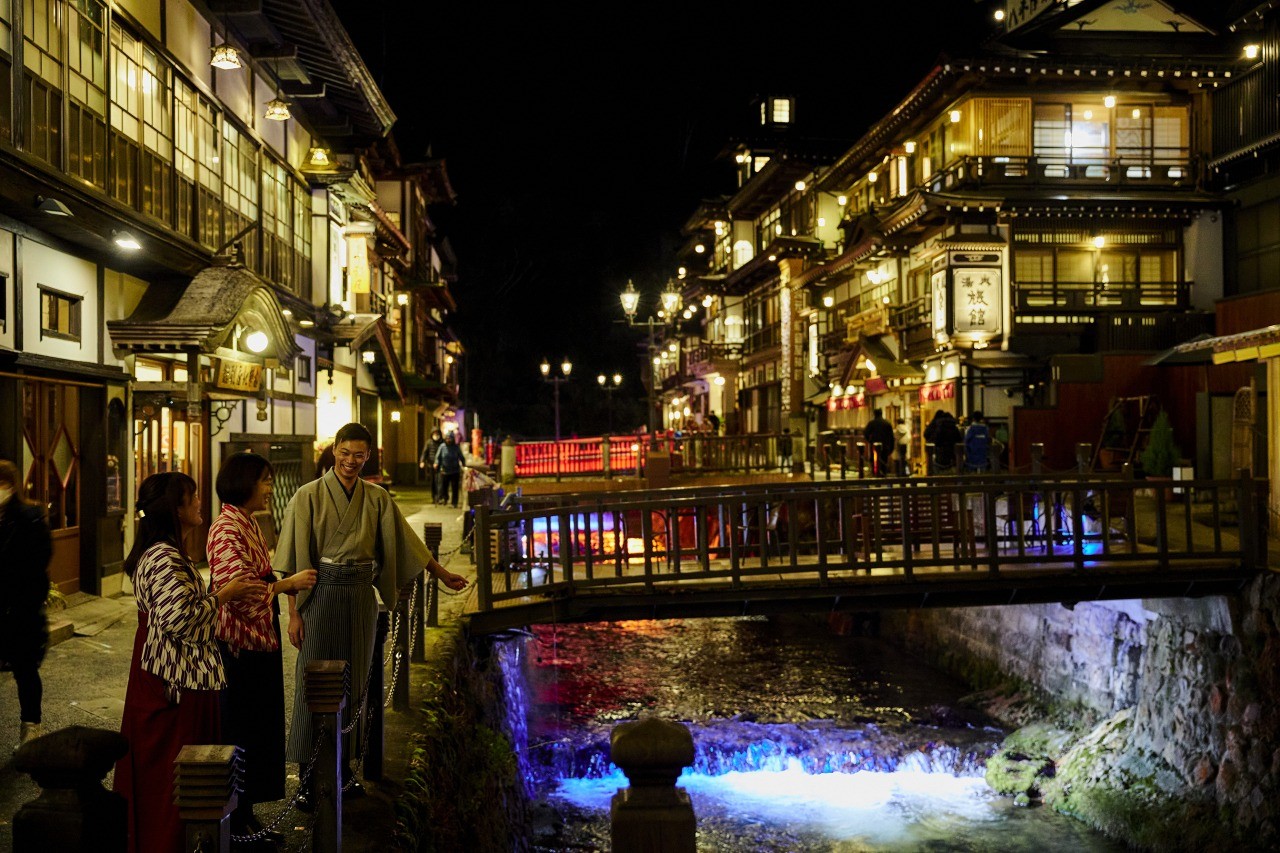 銀山温泉ライトアップイベント 千年廻廊21 東北dc観光素材集 旅東北 東北の観光 旅行情報サイト