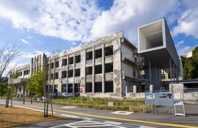 石巻市震災遺構門脇小学校