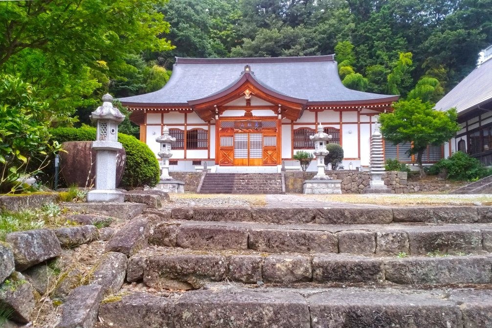 Tomb of Isami Kondo (Aizu Shinsengumi Tour)