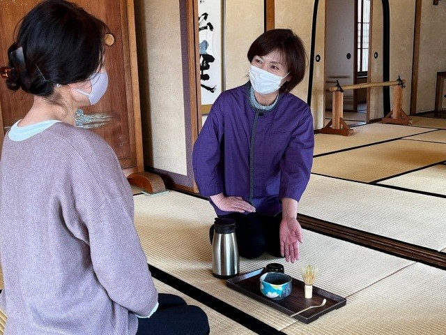 藤田記念庭園　お抹茶点て体験