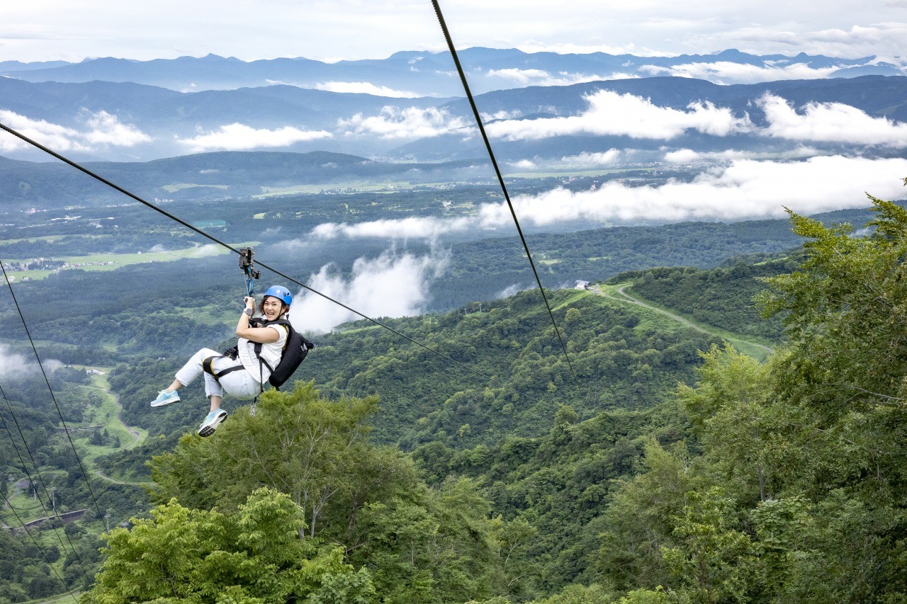 Lotte Alai Resort】Depart on a 1,501-meter-long aerial journey! Zip Tour