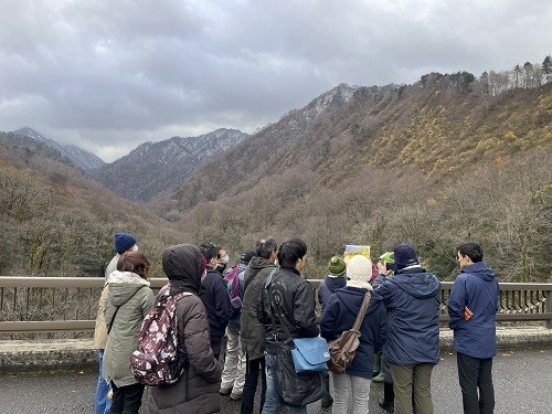 奥胎内ダム見学ツアー